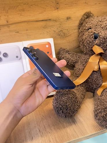tab 9: Samsung Galaxy S25 (синий) - Элегантный корпус синего цвета с матовой — 5