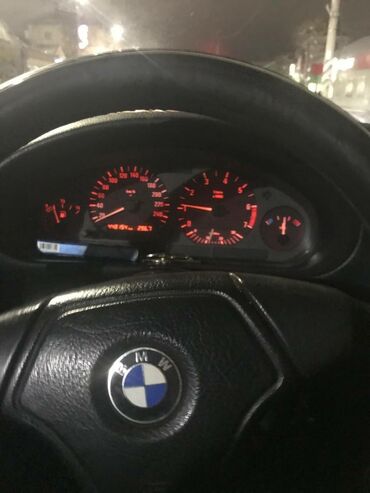 бмв 525: BMW 525: 2.8 л, Механика, Бензин, Седан