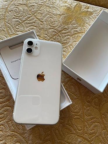Apple iPhone: IPhone 11, Б/у, 64 ГБ, Белый, Коробка, 77 % — 1