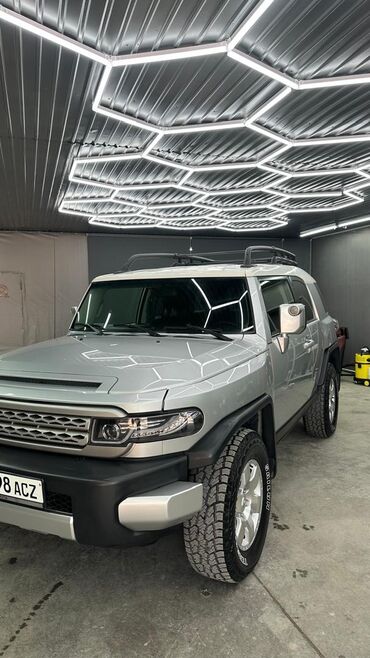 тойота fj cruiser: Toyota FJ Cruiser: 2007 г., 4 л, Автомат, Бензин, Жол тандабас
