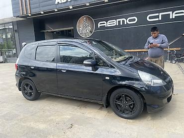 Honda: Honda Fit: 2006 г., Вариатор, Бензин, Хэтчбэк — 2