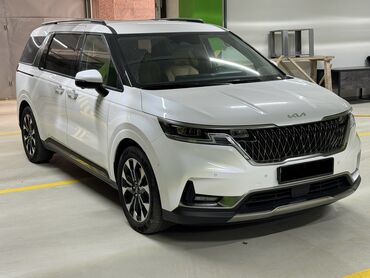 тесла машына: Kia Carnival: 2023 г., 2.2 л, Автомат, Дизель, Минивэн