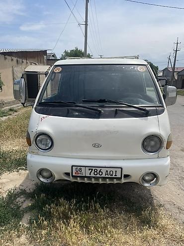 полик на машина: Легкий грузовик, Hyundai, Б/у — 1