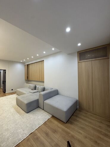 Долгосрочная аренда квартир: 2 комнаты, Риэлтор, Без подселения, С мебелью полностью — 4