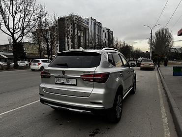 Roewe: Roewe ERX5: 2018 г., 0.1 л, Автомат, Электромобиль, Внедорожник — 2