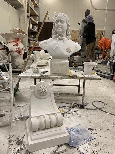 Другие услуги: Скульптура на заказ ( статуи памятники станковая скульптура — 26