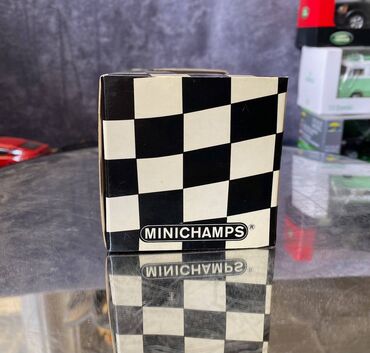 Avtomobil modelləri: Коллекционная модель AUDI A4 DTM #14 2005 Pilot Christian Abt Limited — 2