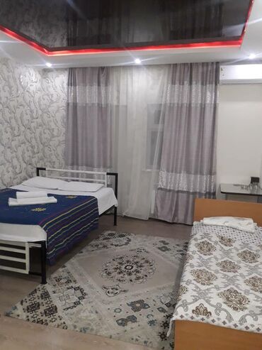 Посуточная аренда комнат: 300 м² — 13