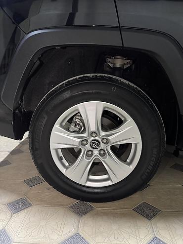 lend cruizer: Toyota RAV4: 2020 г., 2.5 л, Автомат, Бензин, Кроссовер — 9