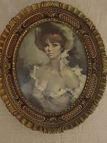 rəsm şəkil cəkmək: Oval portret tablo – klassik üslubda gənc qadın təsviri. Yumşaq fırça — 1