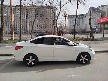 Hyundai: Hyundai Solaris: 2013 г., 1.6 л, Автомат, Бензин, Седан at lalafo.kg — 8 Hyundai: Hyundai Solaris: 2013 г., 1.6 л, Автомат, Бензин, Седан — 8