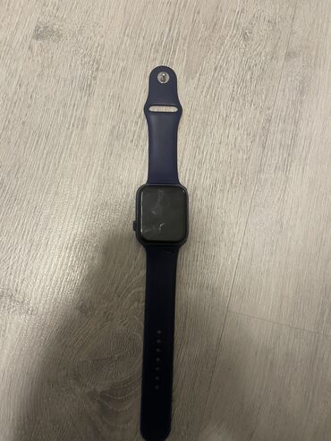 apple watch 10 цена бишкек: Apple Watch 6, с зарядкой работает 2000 сом