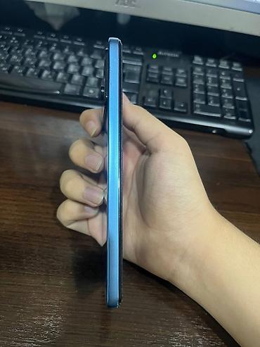 google pixel tablet: POCO смартфон, модель 2201116PG (серия с 5G). Цвет — синий с глянцевым — 5