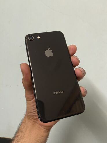 Apple iPhone: IPhone 8, 64 GB, Black Titanium
