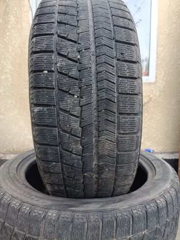 Шины: Шины 215 / 50 / R 17, Зима, Б/у, Комплект, Легковые, Япония, Bridgestone