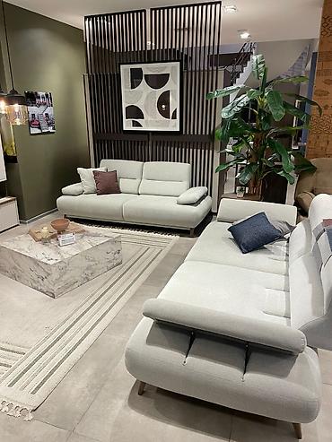 işlənmiş xalçalar: 2 ədəd divan satılır 1100₼. İşlənməyib. Ünvan Saray &Rumi — 1