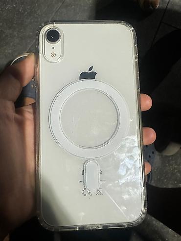 Apple iPhone: IPhone XR, 128 ГБ в идеальном состояние Всё родное стекло и чехол в — 1