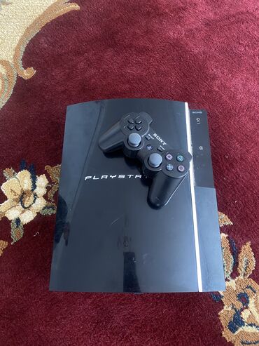 ps3 console: PlayStation 3 срочно С 1джостиком со всеми проводами Есть игры