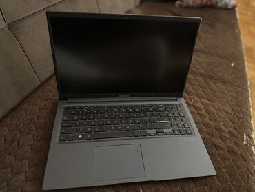 irşad electronics notebook qiymetleri: İşlənmiş ASUS Vivobook, 15.6 ", Intel Core i3, 256 GB