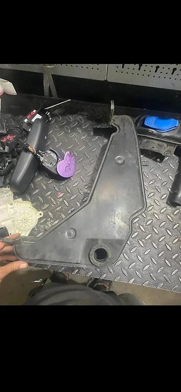 audi 100 turbo: AUDI Q5 POSUDA BIDON CANTRA 8R0955453BC | Audi delovi zemun altina — 1