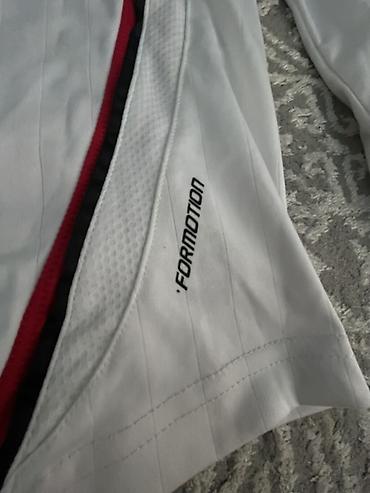 Спортивная форма: Шорты футбольные Adidas AC Milan - Модель: игровые/тренировочные — 5