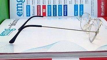 Naočare: Klasičan dioptrijski ram za naočare. Kao nov, kao da nikada nije ni — 12