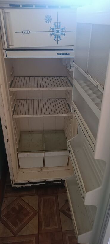 комбайн кухонный: Холодильник Б/у, Однокамерный, De frost (капельный)