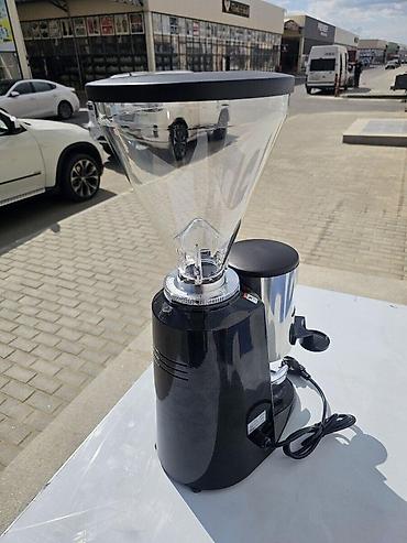 Qəhvə üyüdən "Grinder" Bu şəkildə gördüyün cihaz qəhvə dənəsi üyüdən lalafo.az -da — 8 Qəhvə üyüdən "Grinder" Bu şəkildə gördüyün cihaz qəhvə dənəsi üyüdən — 8