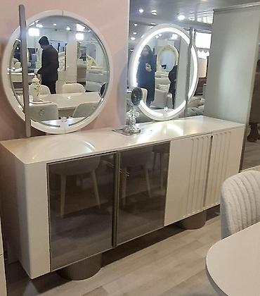 salon guzguler: Yeni, Kredit yoxdur — 1