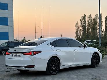 дт 25: Lexus ES: 2021 г., 2.5 л, Вариатор, Гибрид, Седан — 5