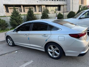 купить мотоблок мтз бу в москве: Hyundai Sonata: 2018 г., 2 л, Автомат, Газ, Седан