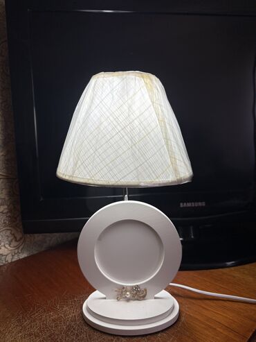 Stol lampaları: Yenidir qəti işlədilməyib altına şəkil qoyulur qoymayada bilərsiz -da lalafo.az — 9 Stol lampaları: Yenidir qəti işlədilməyib altına şəkil qoyulur qoymayada bilərsiz — 9