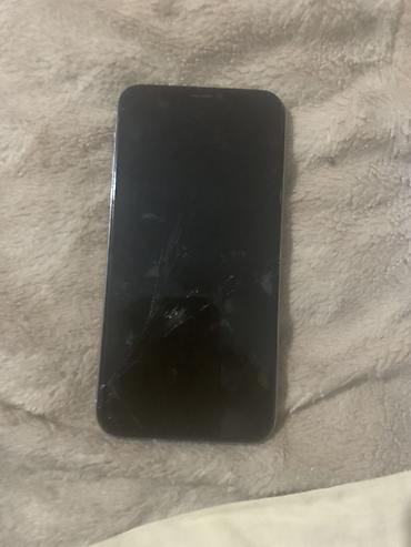 Apple iPhone: IPhone Xs, 64 ГБ, Черный, 72 % — 9