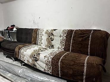 мягкий диван угловой: Угловой диван, C подушками, Трехместный — 1