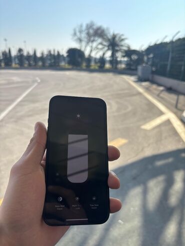 iphone 13 telefon: IPhone 13, 128 GB, Midnight, Barmaq izi, Face ID