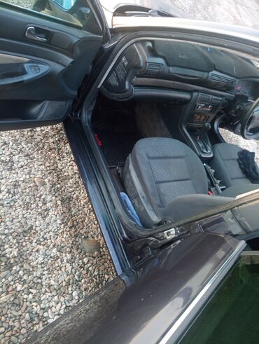 Audi: Audi A4: 1996 г., 1.8 л, Автомат, Бензин, Седан — 7