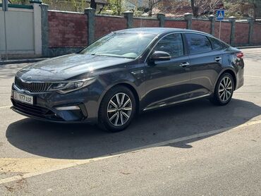 Kia: Продается КIA K5 Год выпуска : 2018 Цвет : Серый металлик Машина в
