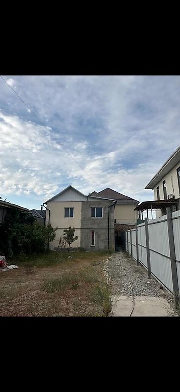 Үйлөрдү ижарага берүү: Сдается в аренду двух этажный дом в районе американского и китайского — 1