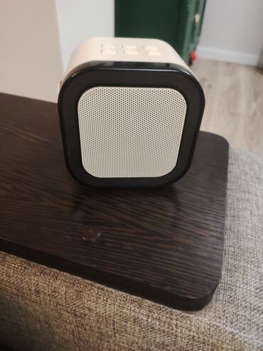 портативные колонки cubeat audio: Портативная Bluetooth колонка с элегантным дизайном, сочетающим