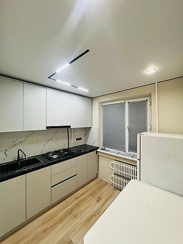 Ремонт под ключ: Профессиональная команда из 12 специалистов, под ключ каждый из — 11