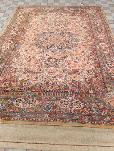 Ковры и паласы: Ковер Б/у, 350 * 350, Шерсть
