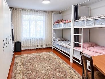 Батирлерди ижарага берүү: 3 бөлмө, Ак-Тилек мкр., Менчик ээси, Кыздарга гана, Толугу менен эмереги бар — 4