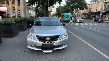 Toyota: Toyota Camry: 2013 г., 2 л, Типтроник, Бензин, Седан