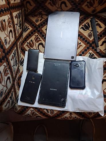 radio satışı: Samsung rəng - Qara, İki sim kartlı, Qırıq — 1