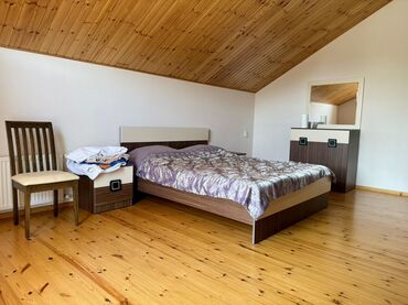 Bağ evlərinin satışı: Quba, 200 kv. m, 5 otaqlı, Hovuzsuz, Kombi, Qaz, Su — 24