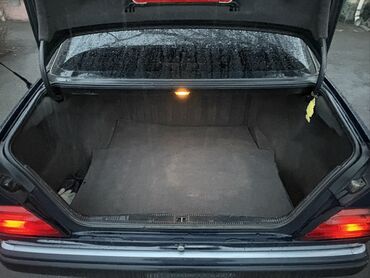 Mercedes-Benz: Mercedes-Benz W124: 1993 г., 2.2 л, Робот, Бензин, Седан — 16