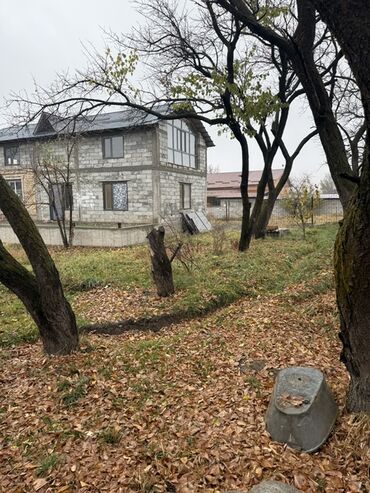 дома село ак жол: 800 соток, Курулуш, Кызыл китеп, Техпаспорт