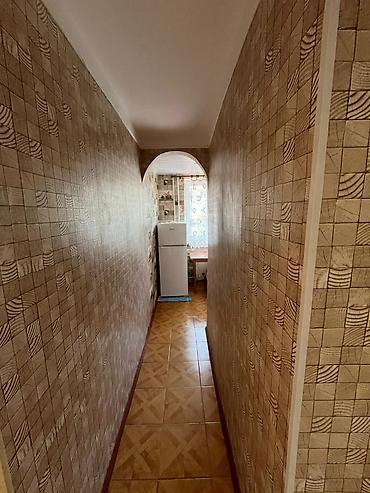 Mənzillər: Bakı, Yasamal, 1 otaqlı, Köhnə tikili, m. Elmlər Akademiyası, 35 kv. m — 9