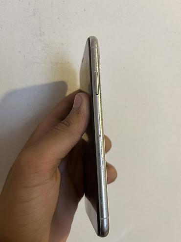 Apple iPhone: IPhone X, Gümüşü, Face ID -da lalafo.az — 4 Apple iPhone: IPhone X, Gümüşü, Face ID — 4