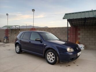 лансер машина: Volkswagen Golf: 2003 г., 1.6 л, Механика, Бензин, Седан